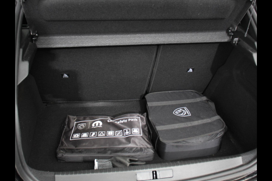 Peugeot e-208 EV Active Pack 50 kWh Climate Control Cruise control Half lederen bekleding Led verlichting Lichtmetalen velgen Navigatie Apple Carplay/Android Auto Parkeersensoren Stoelverwarming