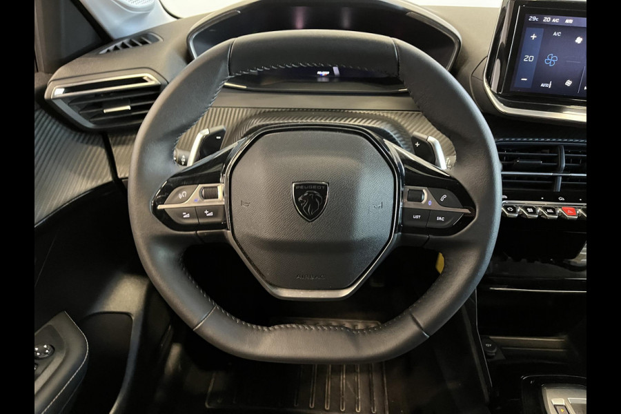 Peugeot 208 Hybrid 100 Automaat Allure Navigatie Apple Carplay/ Android Auto Camera Parkeersensoren Adaptive Cruise Control Stoelverwarming Ledverlichting Climate control