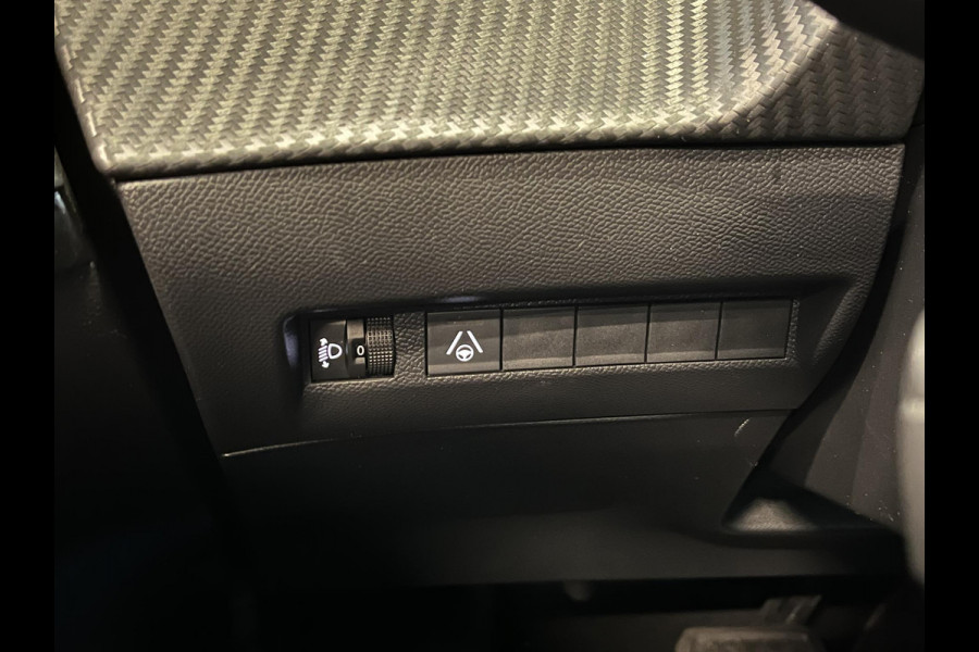 Peugeot 208 Hybrid 100 Automaat Allure Navigatie Apple Carplay/ Android Auto Camera Parkeersensoren Adaptive Cruise Control Stoelverwarming Ledverlichting Climate control