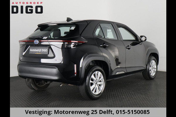 Toyota Yaris Cross 1.5 HYBRID AUTOMAAT BLACKLINE GARANTIE 2032 ! . APPLE CARPLAY & ANDROID AUTO . ACHTERUITRIJ CAMERA . ADAPTIEVE CRUISE CONTROL .