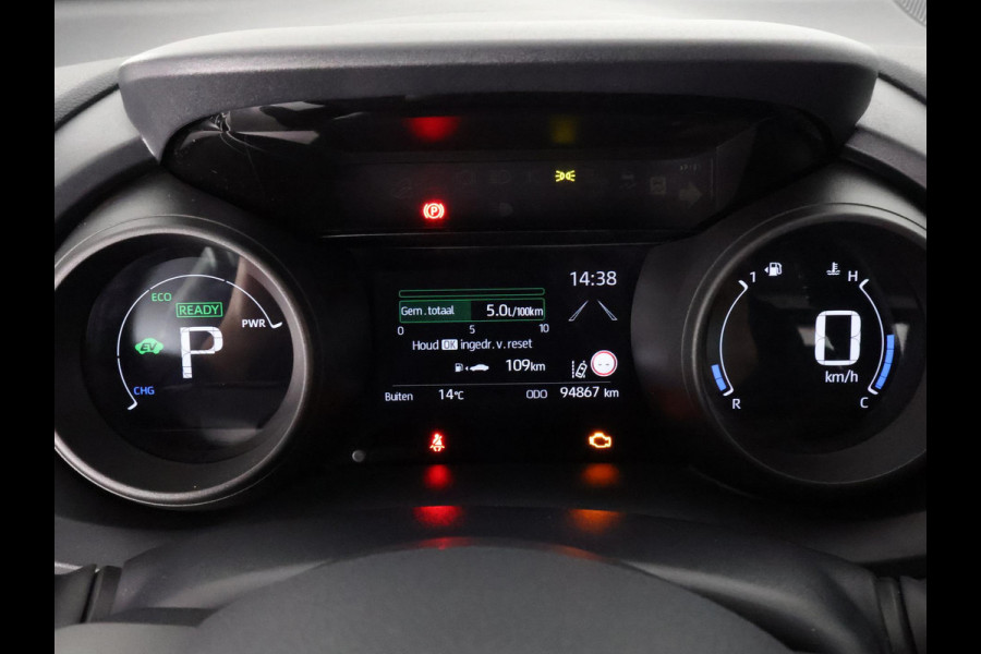 Toyota Yaris Cross 1.5 HYBRID AUTOMAAT BLACKLINE GARANTIE 2032 ! . APPLE CARPLAY & ANDROID AUTO . ACHTERUITRIJ CAMERA . ADAPTIEVE CRUISE CONTROL .