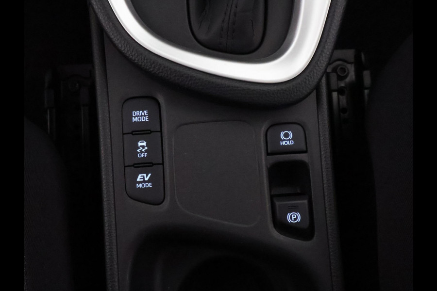 Toyota Yaris Cross 1.5 HYBRID AUTOMAAT BLACKLINE GARANTIE 2032 ! . APPLE CARPLAY & ANDROID AUTO . ACHTERUITRIJ CAMERA . ADAPTIEVE CRUISE CONTROL .