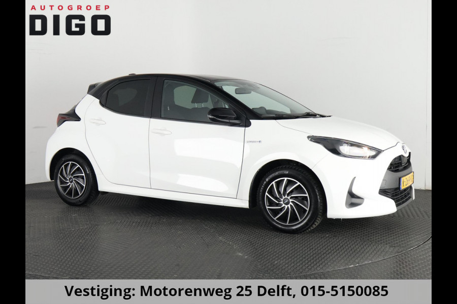Toyota Yaris 1.5 HYBRIDE BLACK & WHITE GARANTIE TOT 3-2031! . APPLE CARPLAY & ANDRIOD AUTO . ACHTERUITRIJ CAMERA . ADAPTIEVE CRUISE CONTROL .