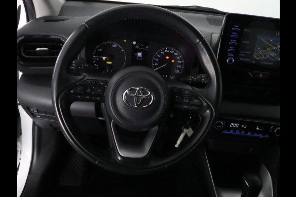 Toyota Yaris 1.5 HYBRIDE BLACK & WHITE GARANTIE TOT 3-2031! . APPLE CARPLAY & ANDRIOD AUTO . ACHTERUITRIJ CAMERA . ADAPTIEVE CRUISE CONTROL .