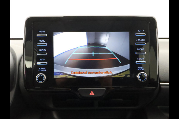 Toyota Yaris 1.5 HYBRIDE BLACK & WHITE GARANTIE TOT 3-2031! . APPLE CARPLAY & ANDRIOD AUTO . ACHTERUITRIJ CAMERA . ADAPTIEVE CRUISE CONTROL .