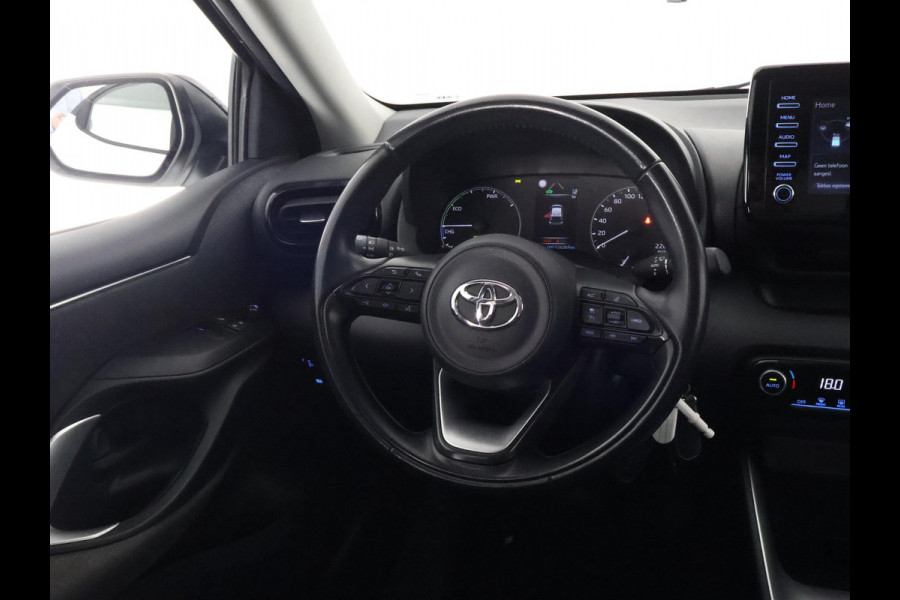 Toyota Yaris 1.5 HYBRIDE BI-TONE SPORT GARANTIE 6-2031 . ADAPTIEVE CRUISE CONTROL . DEALER ONDERHOUDEN . ACHTERUITRIJ CAMERA .