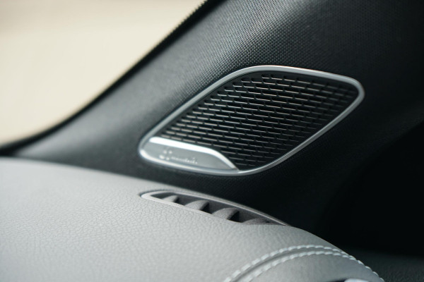 Mercedes-Benz CLA-Klasse Shooting Brake AMG + BURMESTER / HEAD-UP / PANO / 360 CAMERA / MEMORY