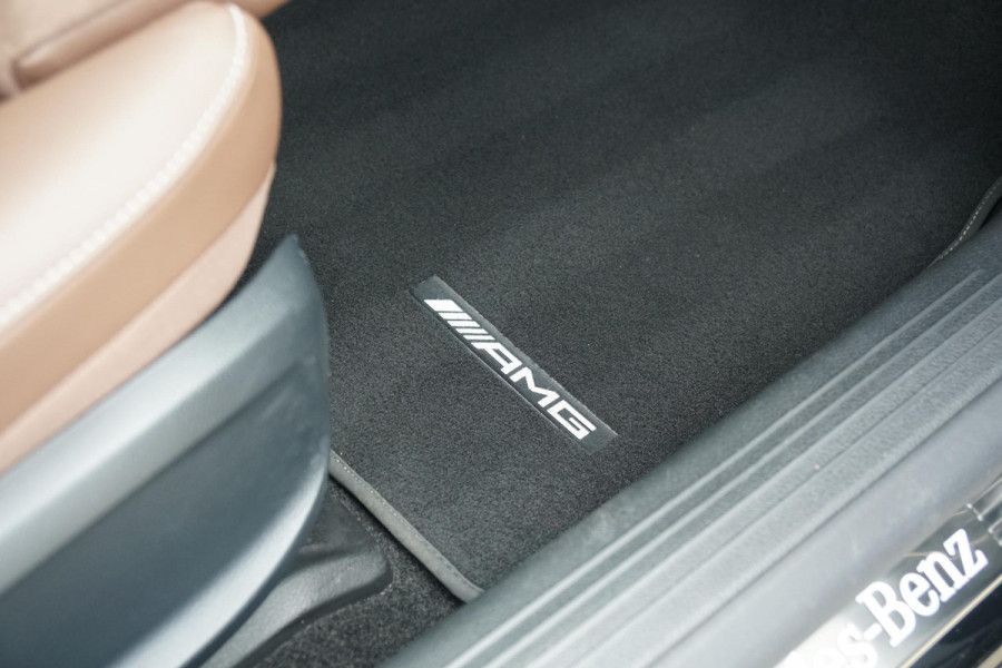 Mercedes-Benz CLA-Klasse Shooting Brake AMG + BURMESTER / HEAD-UP / PANO / 360 CAMERA / MEMORY