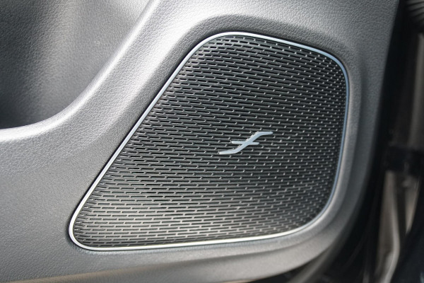 Mercedes-Benz CLA-Klasse Shooting Brake AMG + BURMESTER / HEAD-UP / PANO / 360 CAMERA / MEMORY