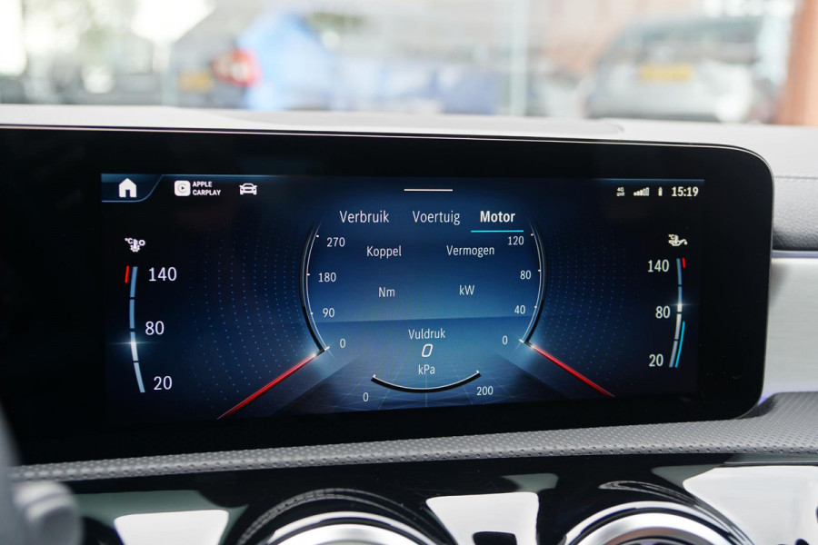 Mercedes-Benz CLA-Klasse Shooting Brake AMG + BURMESTER / HEAD-UP / PANO / 360 CAMERA / MEMORY