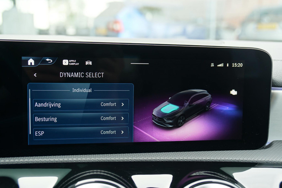 Mercedes-Benz CLA-Klasse Shooting Brake AMG + BURMESTER / HEAD-UP / PANO / 360 CAMERA / MEMORY