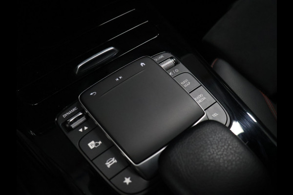 Mercedes-Benz CLA-Klasse 250 e Premium Plus AMG-Line [TREKHAAK UITKLAPBAAR, SCHUIFKANTELDAK, APPLE CARPLAY, ANDROID, STOELVERWARMING, CAMERA, PDC V+A, CRUISE, CLIMATE, NIEUWSTAAT]