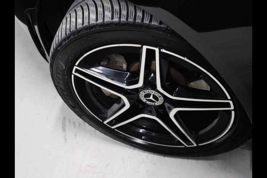 Mercedes-Benz CLA-Klasse 250 e Premium Plus AMG-Line [TREKHAAK UITKLAPBAAR, SCHUIFKANTELDAK, APPLE CARPLAY, ANDROID, STOELVERWARMING, CAMERA, PDC V+A, CRUISE, CLIMATE, NIEUWSTAAT]