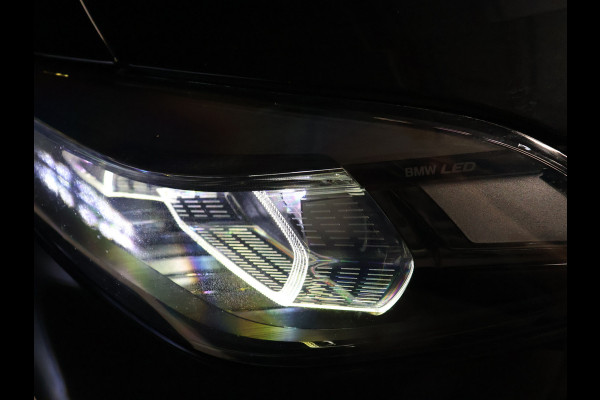 BMW 1-serie 128ti Business Edition Plus M-Sport [SCHUIFKANTELDAK, APPLE CARPLAY, ANDROID, STUURVERWARMING, SPORTSTOELEN, CAMERA, STOELVERWARMING, PDC V+A, CRUISE, CLIMATE, NIEUWSTAAT]