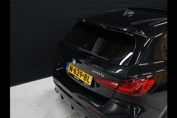 BMW 1-serie 128ti Business Edition Plus M-Sport [SCHUIFKANTELDAK, APPLE CARPLAY, ANDROID, STUURVERWARMING, SPORTSTOELEN, CAMERA, STOELVERWARMING, PDC V+A, CRUISE, CLIMATE, NIEUWSTAAT]