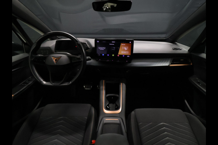 CUPRA Born Essential 62 kWh [APPLE CARPLAY, ANDROID, STUURVERWARMING, PARKEERASSISTENT, PARKEERSENSOREN V+A, SPEEDLIMITER, CLIMATE CONTROL, NAVIGATIE, NIEUWSTAAT]