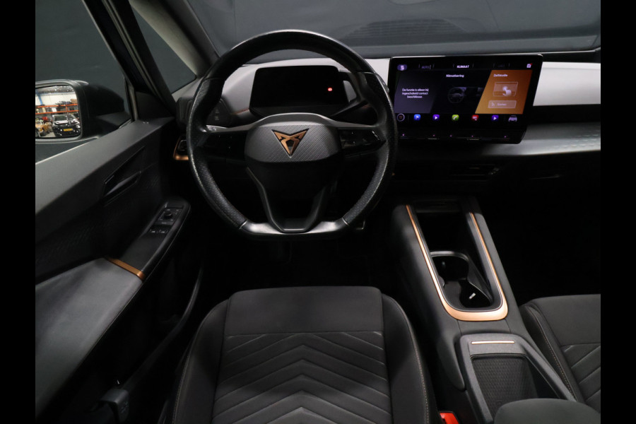 CUPRA Born Essential 62 kWh [APPLE CARPLAY, ANDROID, STUURVERWARMING, PARKEERASSISTENT, PARKEERSENSOREN V+A, SPEEDLIMITER, CLIMATE CONTROL, NAVIGATIE, NIEUWSTAAT]