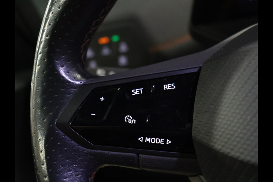 CUPRA Born Essential 62 kWh [APPLE CARPLAY, ANDROID, STUURVERWARMING, PARKEERASSISTENT, PARKEERSENSOREN V+A, SPEEDLIMITER, CLIMATE CONTROL, NAVIGATIE, NIEUWSTAAT]