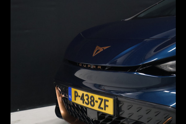 CUPRA Born Essential 62 kWh [APPLE CARPLAY, ANDROID, STUURVERWARMING, PARKEERASSISTENT, PARKEERSENSOREN V+A, SPEEDLIMITER, CLIMATE CONTROL, NAVIGATIE, NIEUWSTAAT]