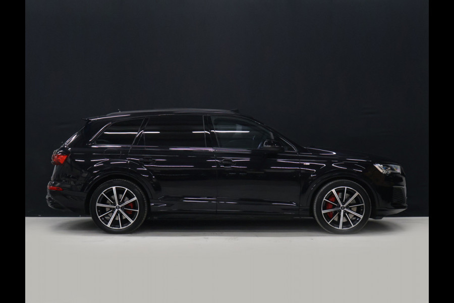 Audi Q7 60 TFSI e quattro Competition S line [TREKHAAK, SCHUIFDAK, 360° CAMERA, APPLE CARPLAY, STOELVENTILATIE, STUURVERWARMING, NIEUWSTAAT]