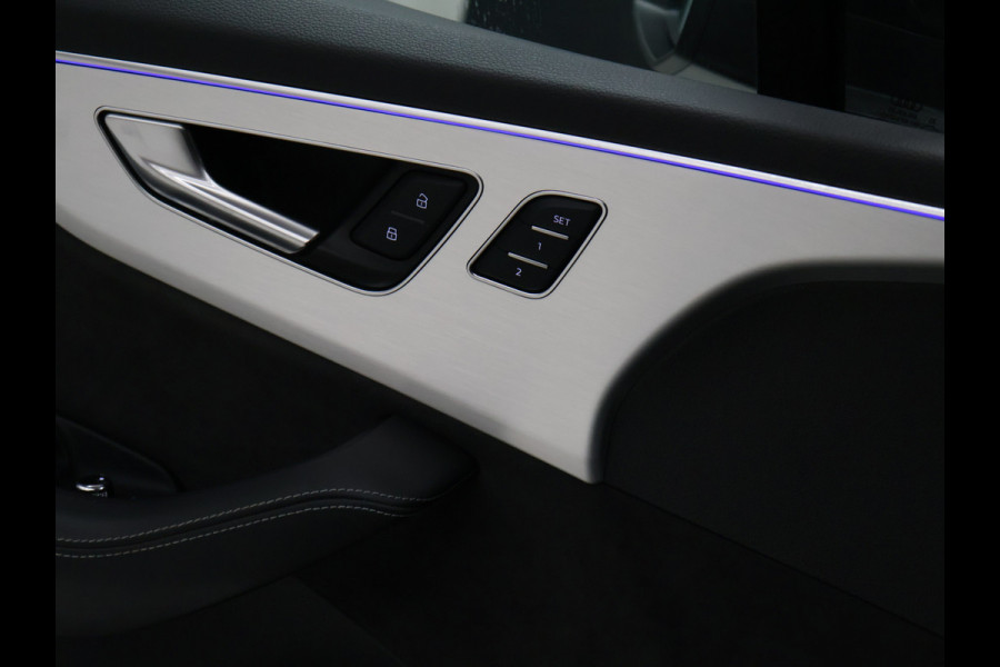 Audi Q7 60 TFSI e quattro Competition S line [TREKHAAK, SCHUIFDAK, 360° CAMERA, APPLE CARPLAY, STOELVENTILATIE, STUURVERWARMING, NIEUWSTAAT]
