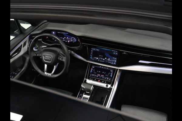 Audi Q7 60 TFSI e quattro Competition S line [TREKHAAK, SCHUIFDAK, 360° CAMERA, APPLE CARPLAY, STOELVENTILATIE, STUURVERWARMING, NIEUWSTAAT]