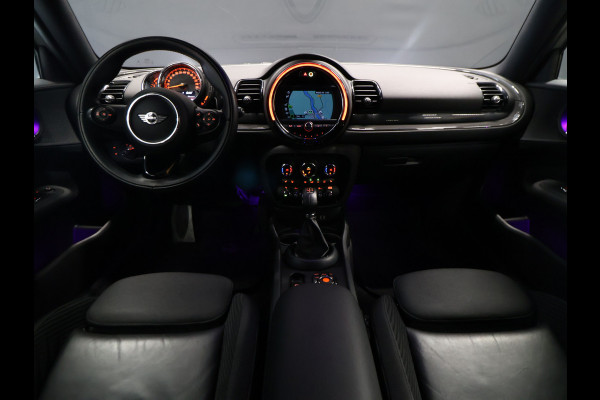 MINI Clubman 1.5 Cooper Chili Hyde Park [JCV VELG, NAVIGATIE, BLUETOOTH, PARKEERSENSOR, STOELVERWARMING, CRUISE CONTROL, NIEUWSTAAT]