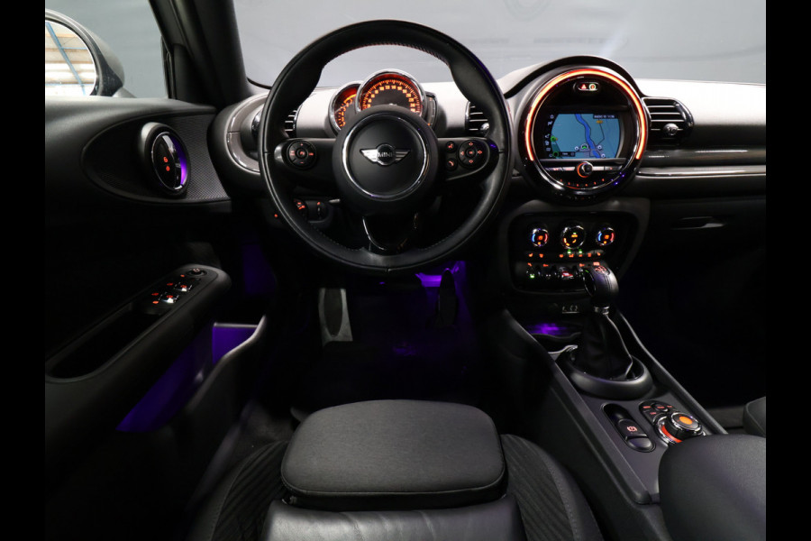 MINI Clubman 1.5 Cooper Chili Hyde Park [JCV VELG, NAVIGATIE, BLUETOOTH, PARKEERSENSOR, STOELVERWARMING, CRUISE CONTROL, NIEUWSTAAT]
