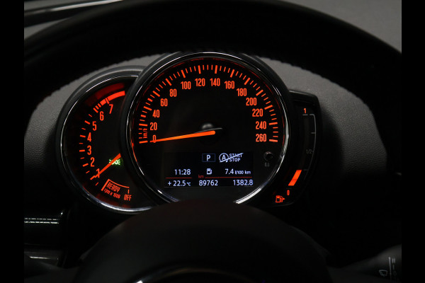 MINI Clubman 1.5 Cooper Chili Hyde Park [JCV VELG, NAVIGATIE, BLUETOOTH, PARKEERSENSOR, STOELVERWARMING, CRUISE CONTROL, NIEUWSTAAT]