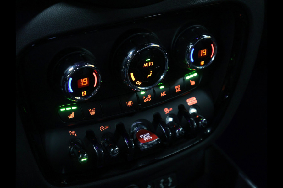 MINI Clubman 1.5 Cooper Chili Hyde Park [JCV VELG, NAVIGATIE, BLUETOOTH, PARKEERSENSOR, STOELVERWARMING, CRUISE CONTROL, NIEUWSTAAT]