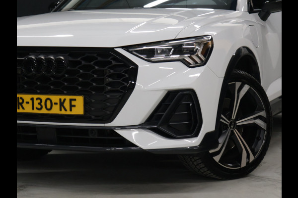 Audi Q3 Sportback 45 TFSI e Edition [TREKHAAK, CAMERA, APPLE CARPLAY, ANDROID AUTO, STOELVERWARMING, DODE HOEK DETECTIE, NIEUWSTAAT]
