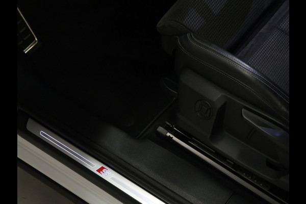 Audi Q3 Sportback 45 TFSI e Edition [TREKHAAK, CAMERA, APPLE CARPLAY, ANDROID AUTO, STOELVERWARMING, DODE HOEK DETECTIE, NIEUWSTAAT]