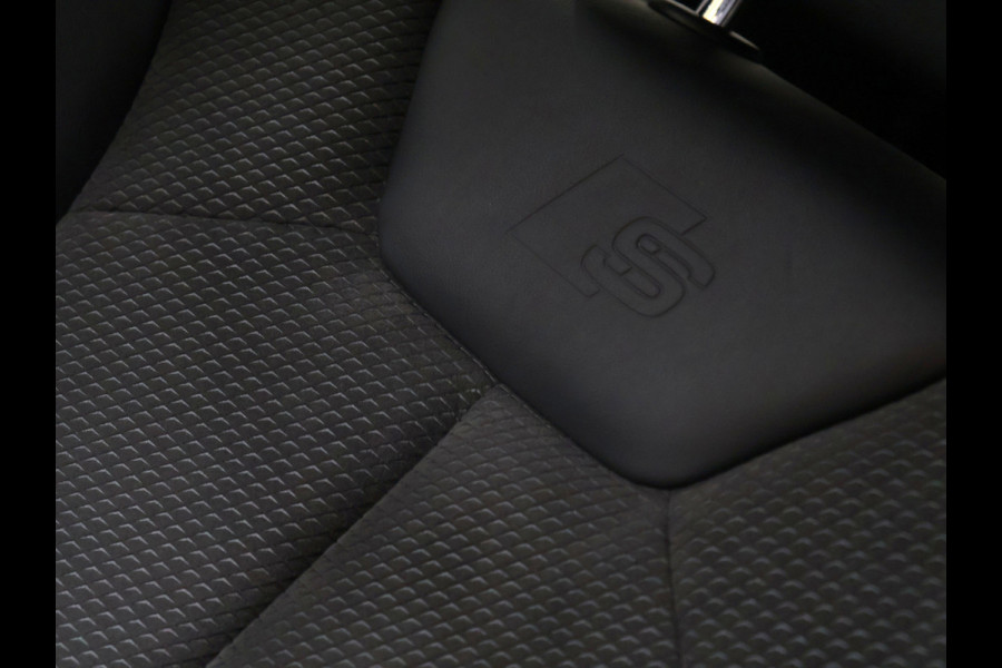 Audi Q3 Sportback 45 TFSI e Edition [TREKHAAK, CAMERA, APPLE CARPLAY, ANDROID AUTO, STOELVERWARMING, DODE HOEK DETECTIE, NIEUWSTAAT]