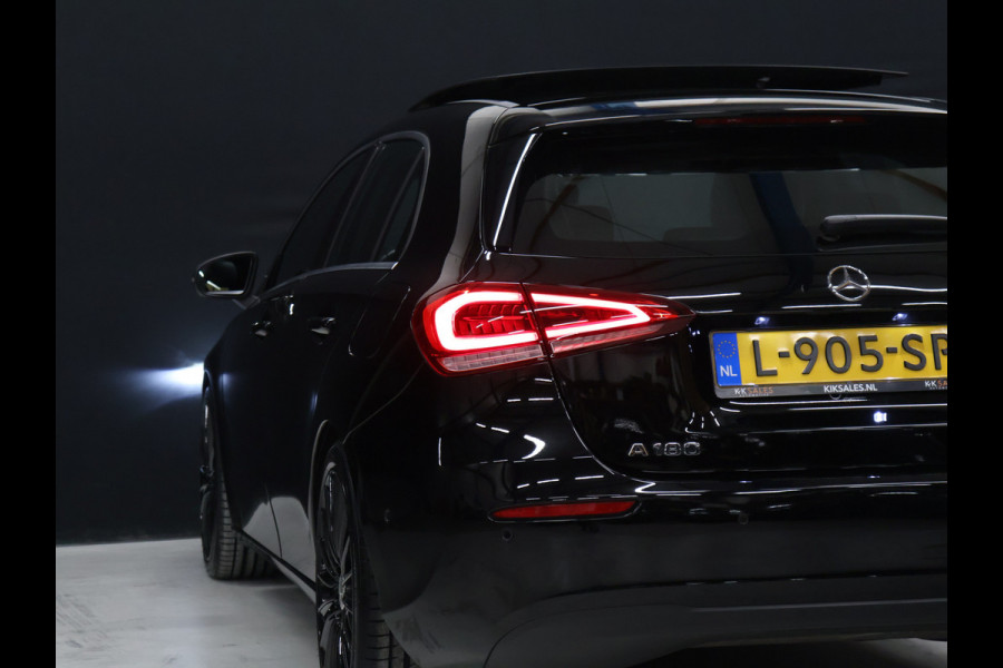 Mercedes-Benz A-Klasse 180 Business Solution AMG [SCHUIFDAK, CAMERA, BLUETOOTH, STOELVERWARMING, SCHAKELFLIPPERS, NIEUWSTAAT]