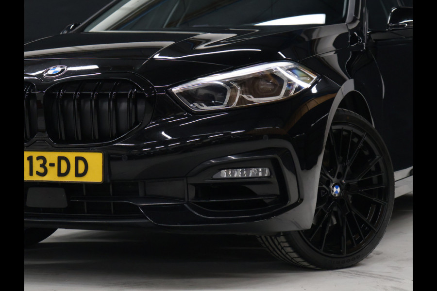 BMW 1-serie 118i Executive Edition [AFNEEMBARE TREKHAAK, APPLE CARPLAY, ANDROID, SPORTSTOELEN, PDC V+A, BMW LED, CRUISE, CLIMATE, NIEUWSTAAT]