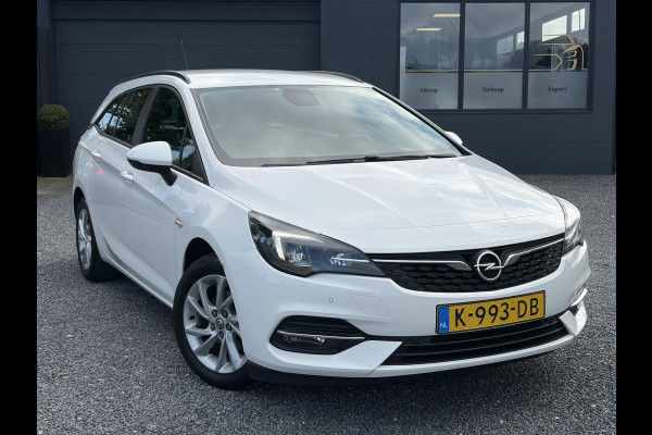 Opel Astra Sports Tourer 1.2 Edition ✓Camera ✓110pk✓2e Eigenaar✓Carplay✓Navi✓Airco✓Cruise✓Pdc✓LED koplampen✓N.A.P.✓6 Bak✓Pdc V+A✓Lm velgen✓Dakdragers ✓Comfortstoelen✓Bj 11-2020✓Apk tot 07-2028