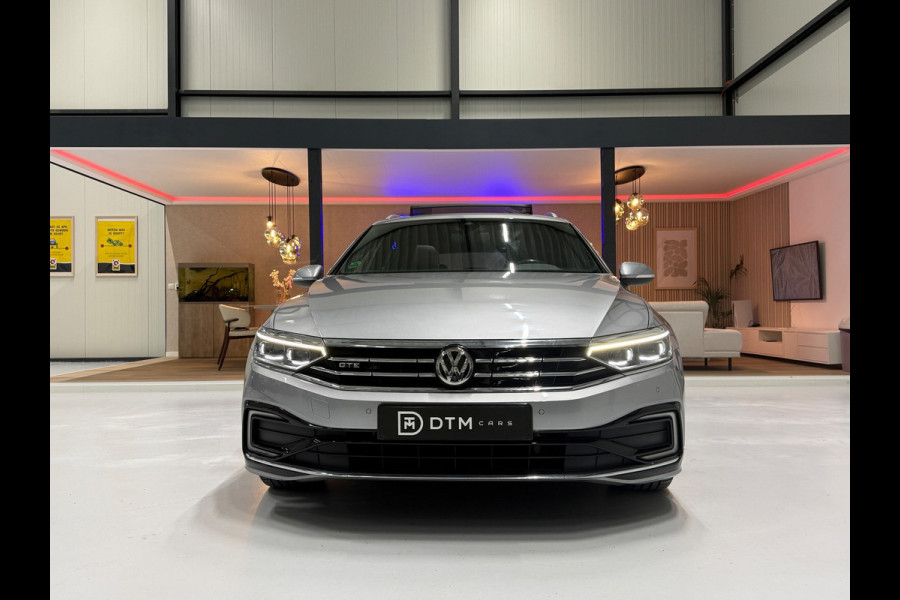 Volkswagen Passat Variant GTE 218pk DSG | Pano | Trekhaak | IQ Light | ACC | HUD | Nappa Leder | Massage | Camera