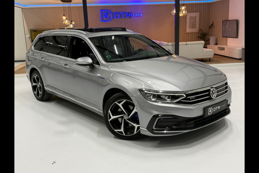 Volkswagen Passat Variant GTE 218pk DSG | Pano | Trekhaak | IQ Light | ACC | HUD | Nappa Leder | Massage | Camera