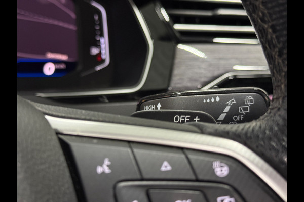 Volkswagen Passat Variant GTE 218pk DSG | Pano | Trekhaak | IQ Light | ACC | HUD | Nappa Leder | Massage | Camera