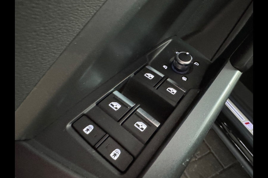 Audi Q3 Sportback 40 TFSI quattro 3xS-Line Pano|ACC|Lane|Camera|Carplay