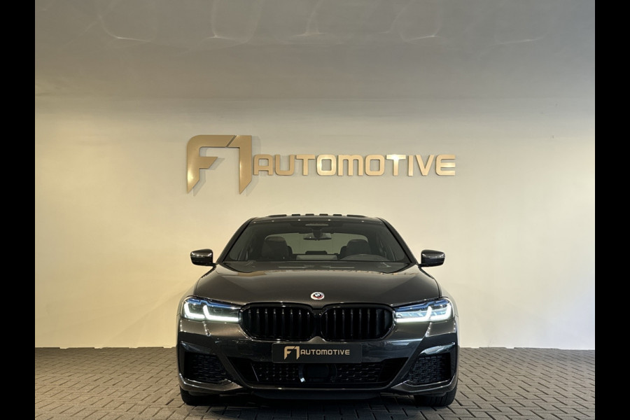 BMW 5 Serie 545e xDrive Pano|HuD|Drive Assist|Stoelventilatie|Sfeer