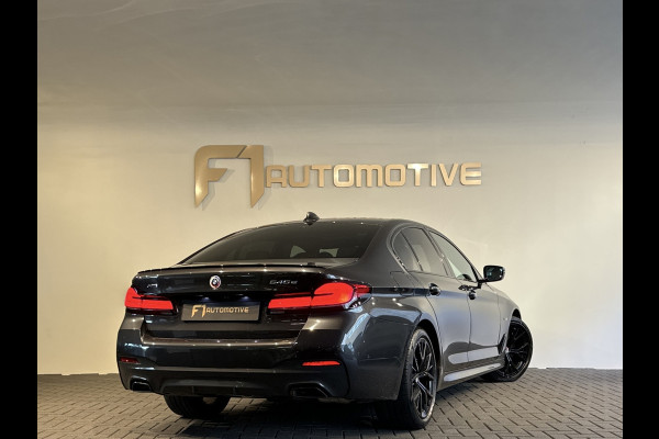 BMW 5 Serie 545e xDrive Pano|HuD|Drive Assist|Stoelventilatie|Sfeer