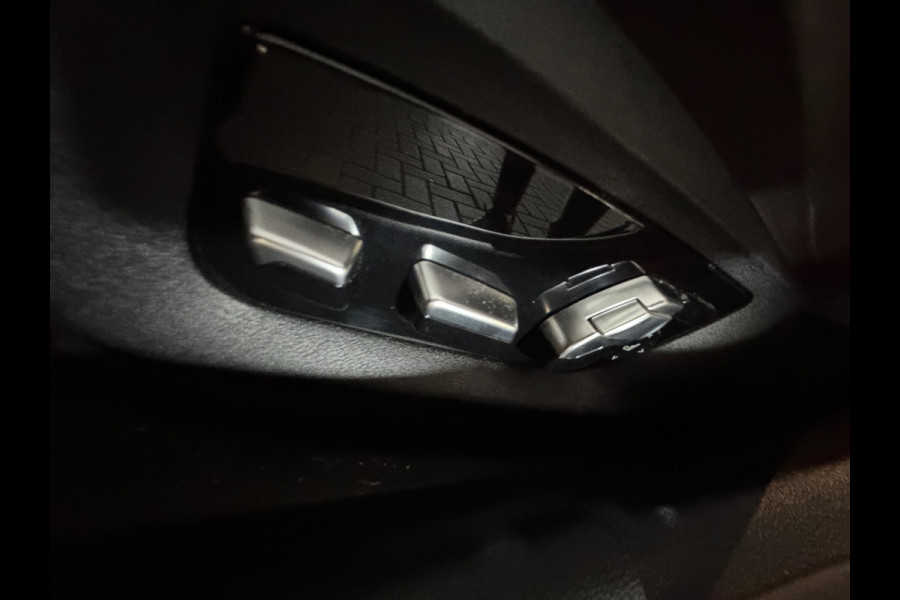 BMW 5 Serie 545e xDrive Pano|HuD|Drive Assist|Stoelventilatie|Sfeer