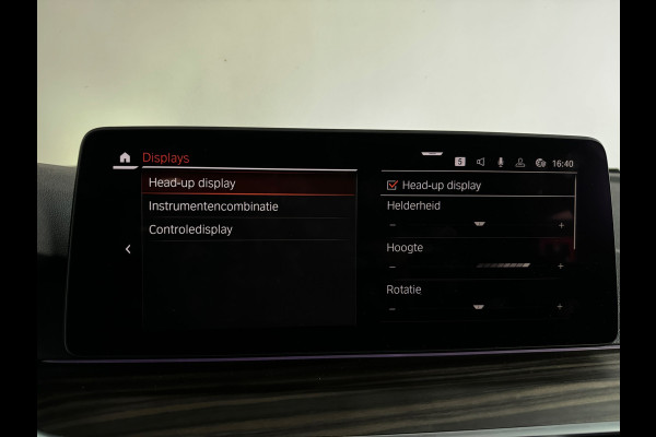 BMW 5 Serie 545e xDrive Pano|HuD|Drive Assist|Stoelventilatie|Sfeer