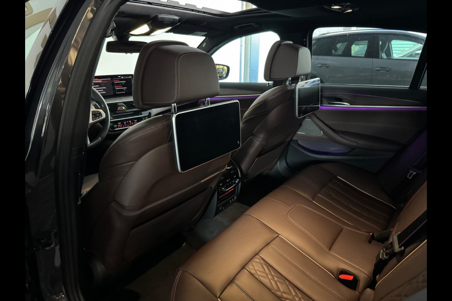BMW 5 Serie 545e xDrive Pano|HuD|Drive Assist|Stoelventilatie|Sfeer