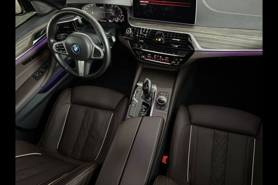 BMW 5 Serie 545e xDrive Pano|HuD|Drive Assist|Stoelventilatie|Sfeer
