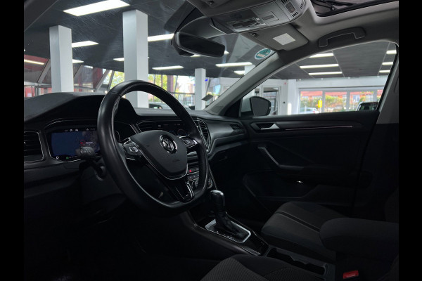 Volkswagen T-Roc 1.5 TSI Elek.koffer|Camera | Virtual | Pano