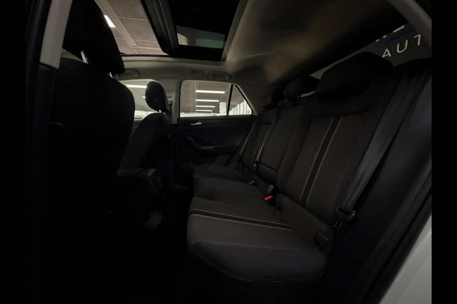 Volkswagen T-Roc 1.5 TSI Elek.koffer|Camera | Virtual | Pano