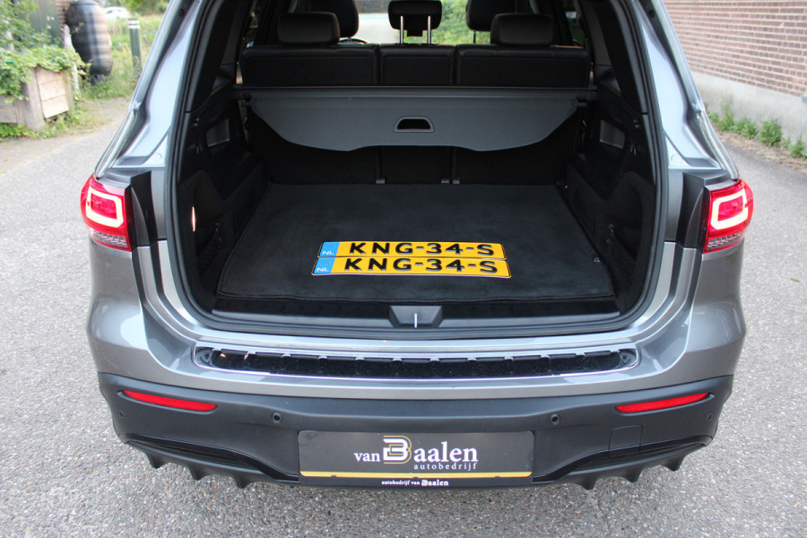 Mercedes-Benz EQB 300 4MATIC AMG Line 67 kWh SOh 97.5% PANO SFEER ILS 360CAMERA 54000KM!!!