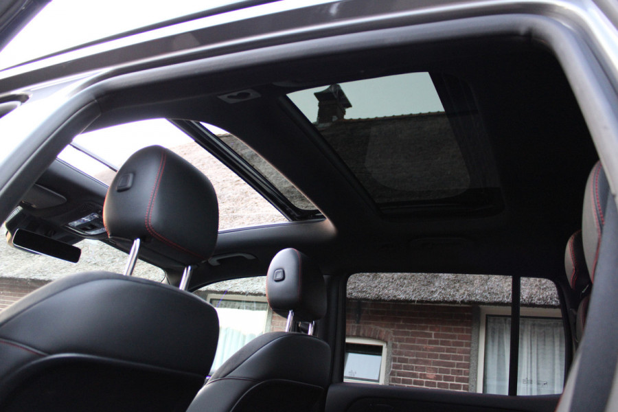 Mercedes-Benz EQB 300 4MATIC AMG Line 67 kWh SOh 97.5% PANO SFEER ILS 360CAMERA 54000KM!!!